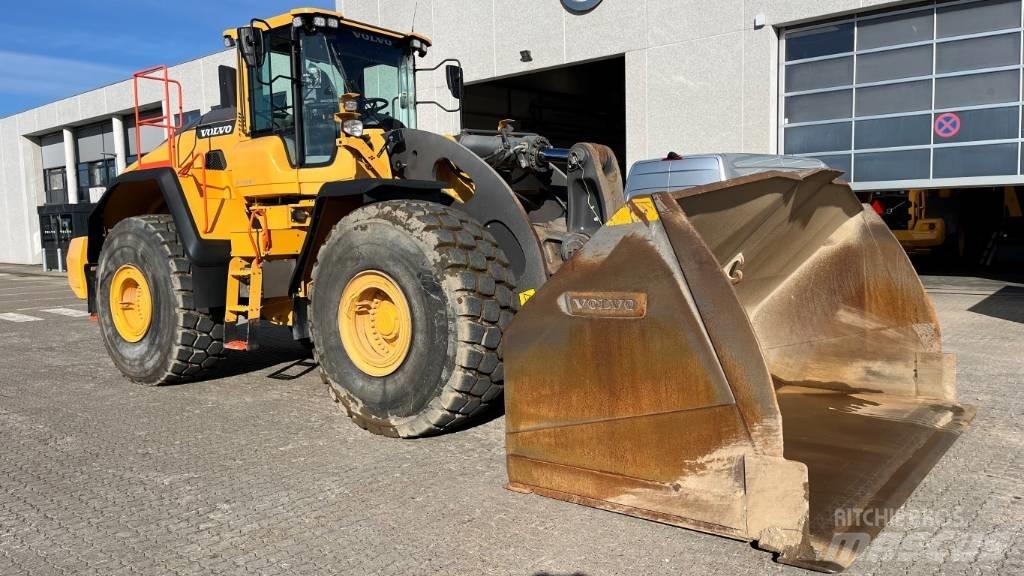 Volvo L260H ホイールローダー・タイヤショベル