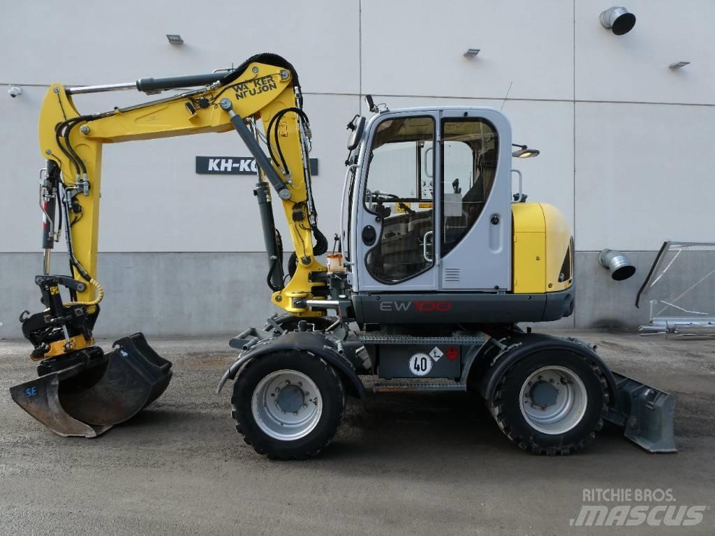 Wacker Neuson EW 100 ホイール式油圧ショベル（パワーショベル・ユンボ・バックホー）