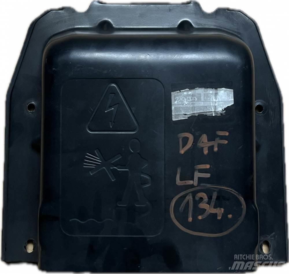 DAF LF KRYT 1708826 トラック・トレーラー - 　その他
