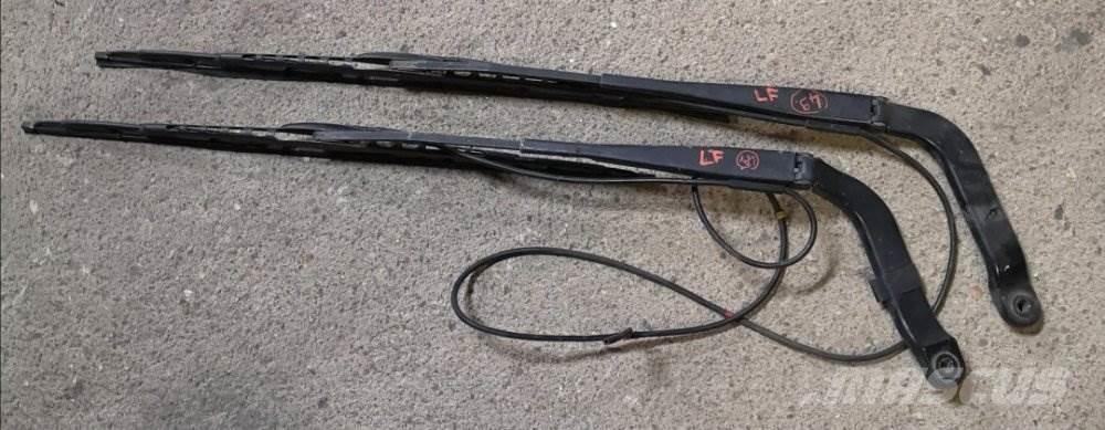 DAF LF STĚRAČE トラック・トレーラー - 　その他