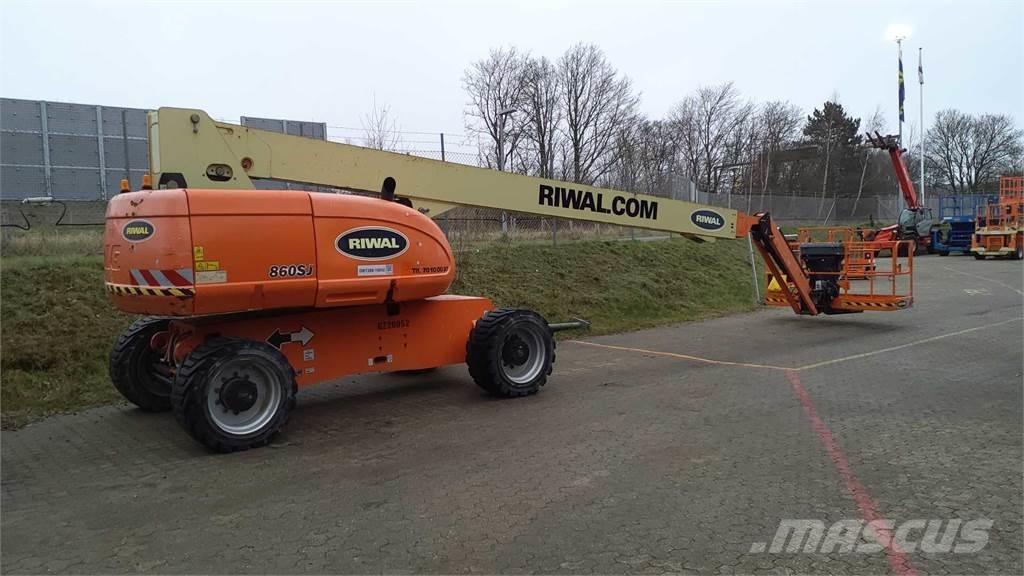 JLG 860SJ ブームリフト　直伸型