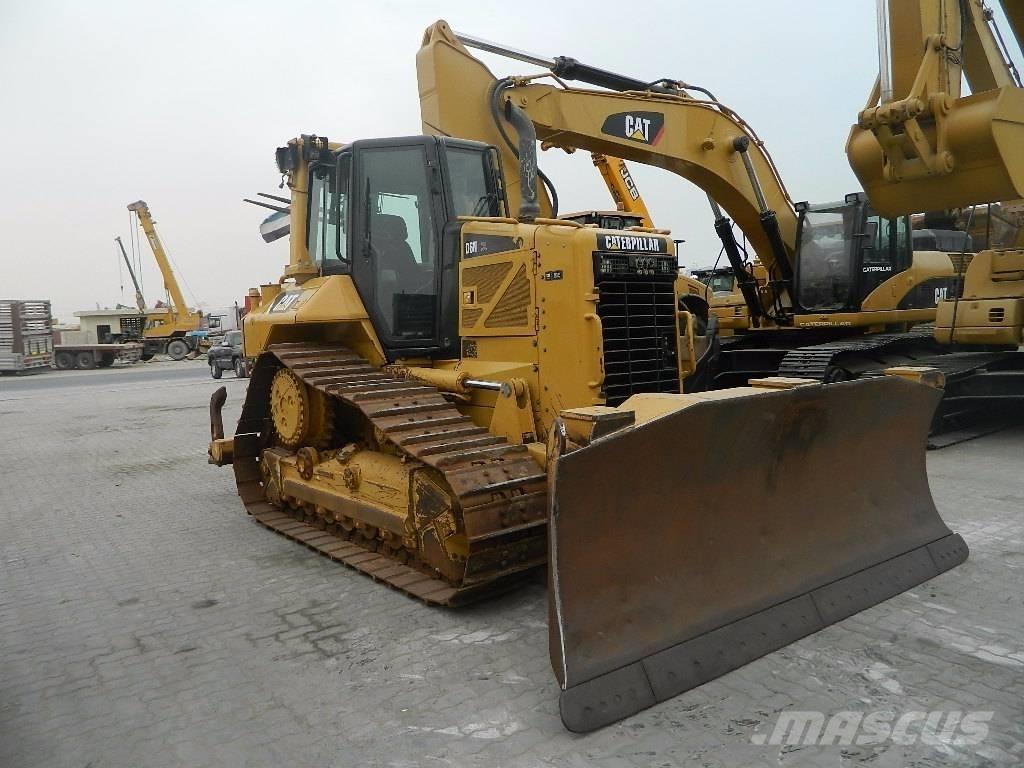 CAT D 6 N XL ブルドーザー
