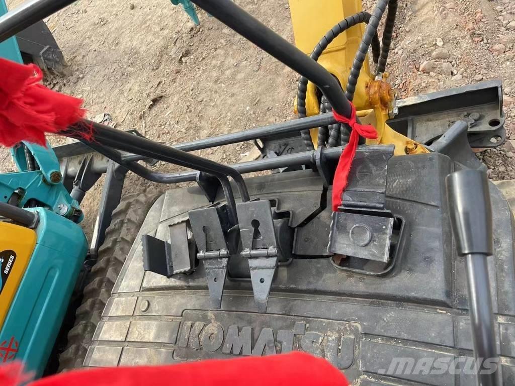 Komatsu PC 18 MR ミニ油圧ショベル 7t以下（ミニユンボ・ミニディガー）