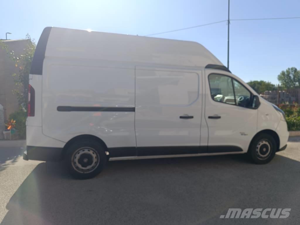 Fiat TALENTO パネルバン