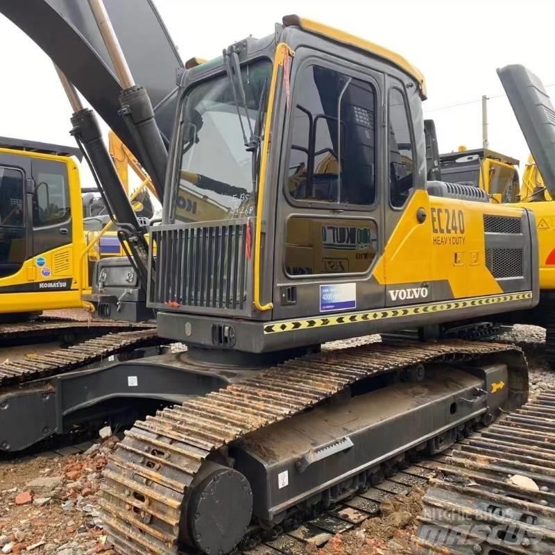 Volvo EC 240 大型油圧ショベル12t以上（パワーショベル・ユンボ）
