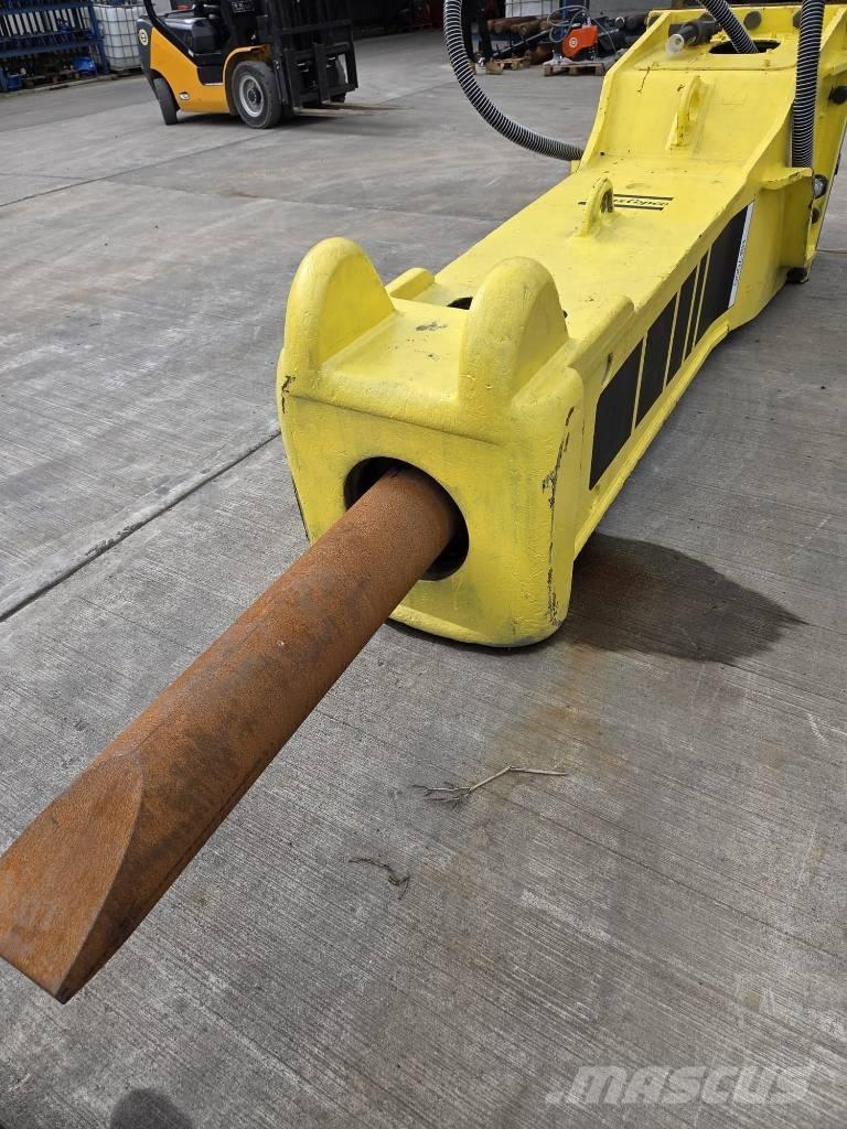 Atlas Copco HB 7000 ハンマー／ブレーカ