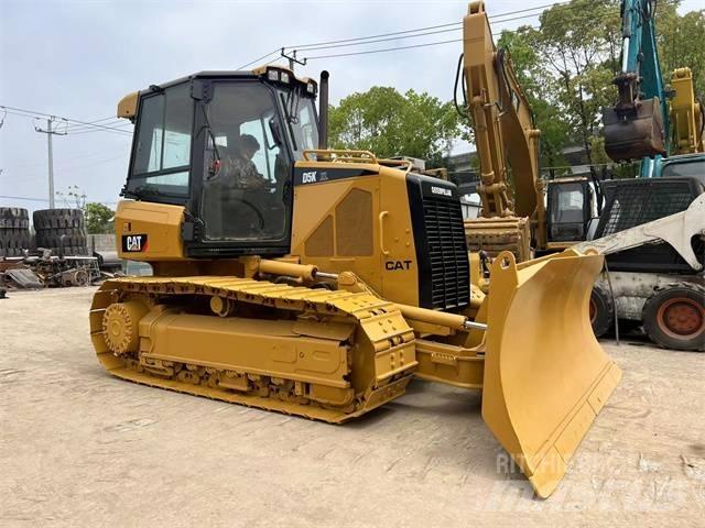 CAT D 5 K ブルドーザー