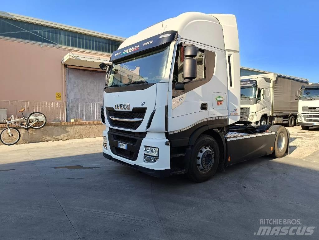 Iveco STRALIS 510 XP 中古トラクターヘッド | トレーラーヘッド