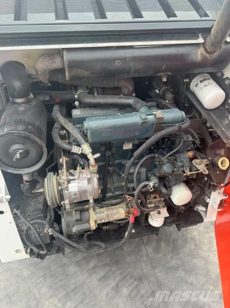 Bobcat S 160 大型油圧ショベル12t以上（パワーショベル・ユンボ）
