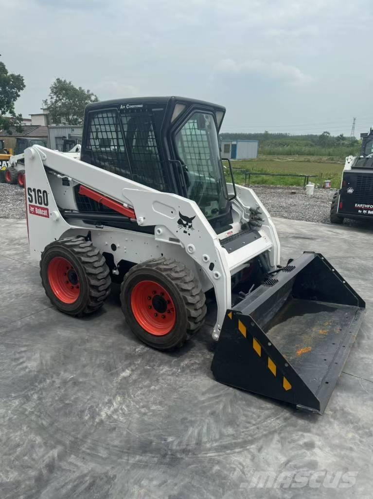 Bobcat S 160 大型油圧ショベル12t以上（パワーショベル・ユンボ）