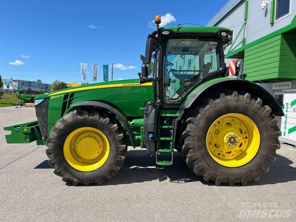 John Deere 8400R トラクター