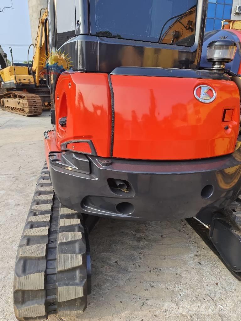 Kubota KX 163-5 ミニ油圧ショベル 7t以下（ミニユンボ・ミニディガー）