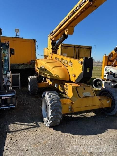 JLG E 600 JP ブームリフト　屈伸型
