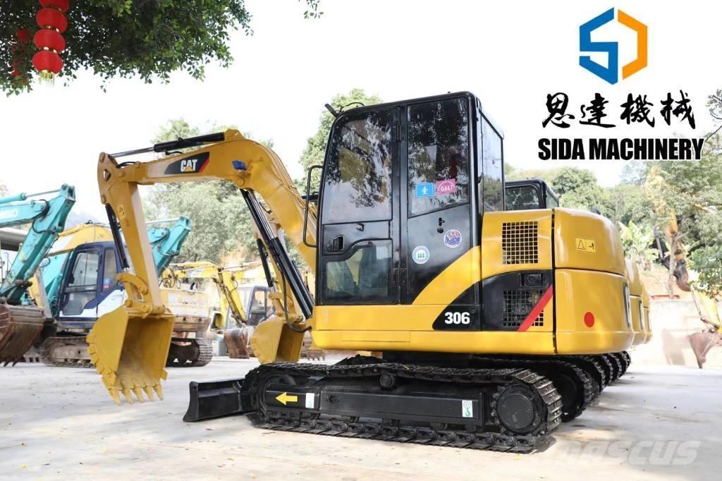 CAT 306 大型油圧ショベル12t以上（パワーショベル・ユンボ）