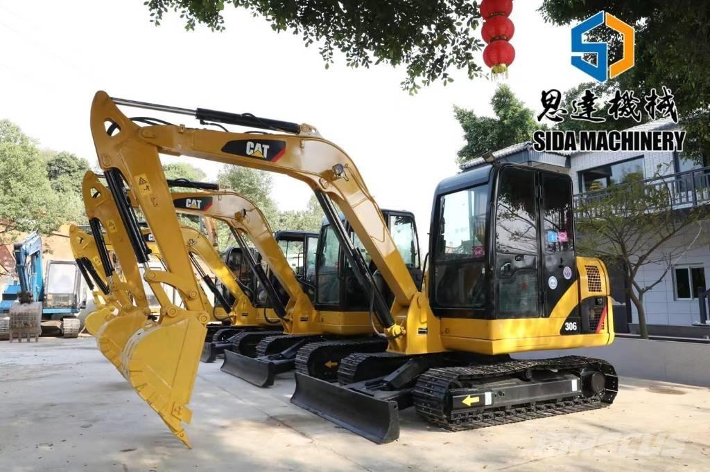 CAT 306 大型油圧ショベル12t以上（パワーショベル・ユンボ）