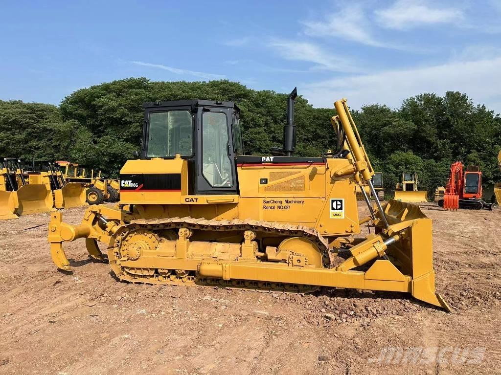 CAT D 6 G ブルドーザー