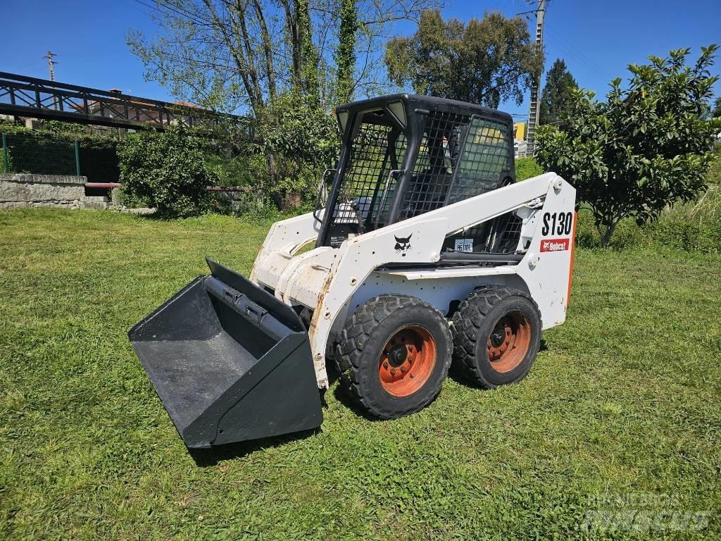 Bobcat S 130 ミニローダー