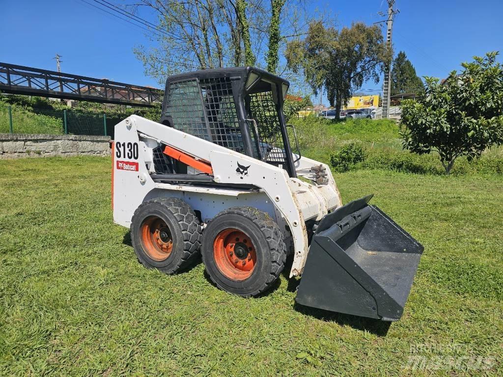 Bobcat S 130 ミニローダー