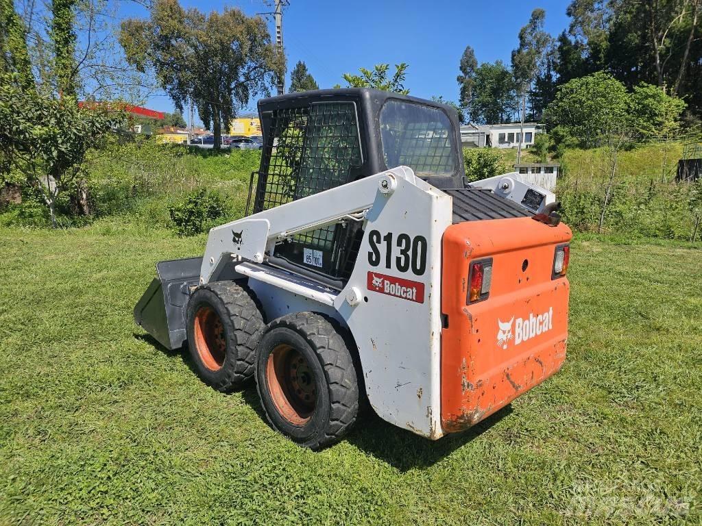 Bobcat S 130 ミニローダー