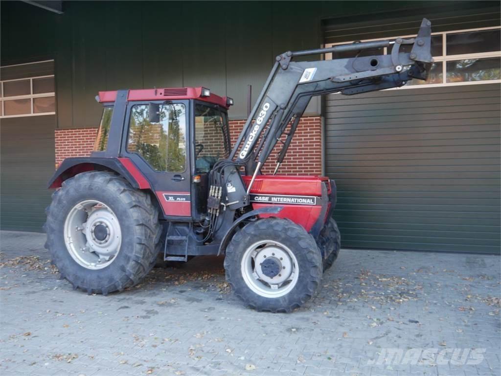 Case IH 844 XL+ トラクター