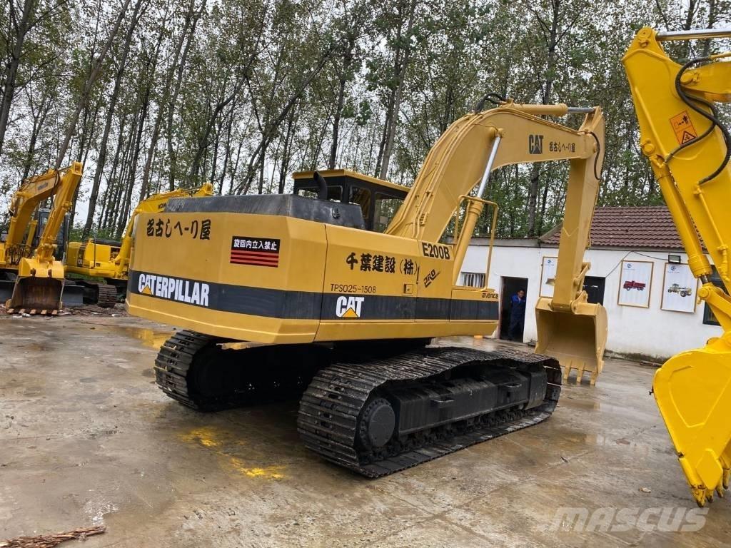 CAT E200B 大型油圧ショベル12t以上（パワーショベル・ユンボ）