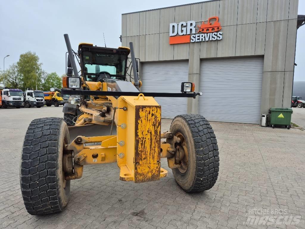 Volvo G 960B モーターグレーダー