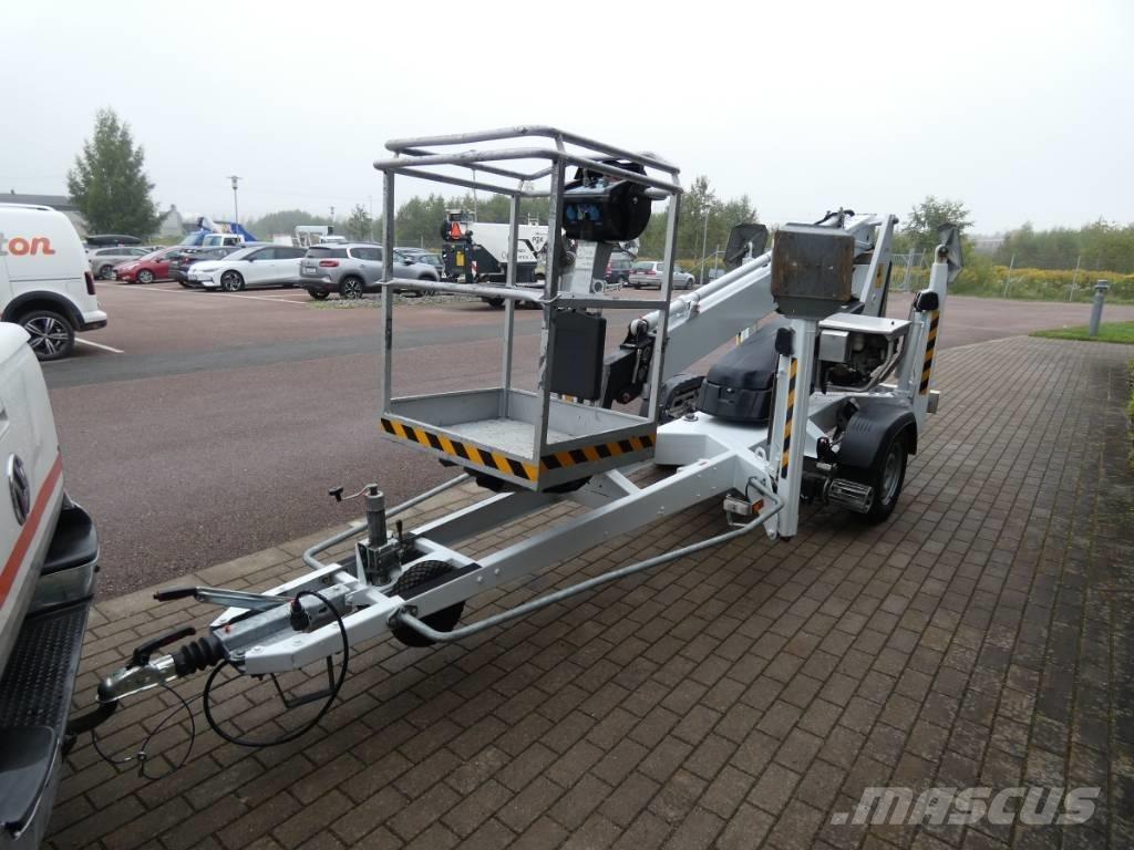Dino 120 T Skylift 高所作業台付トレーラー