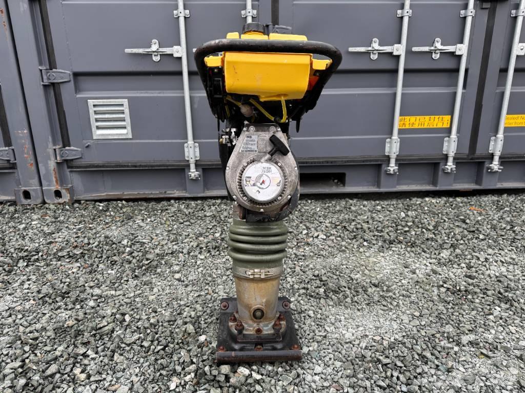 Wacker Neuson BS60-2 タンパ/転圧バイブレータ