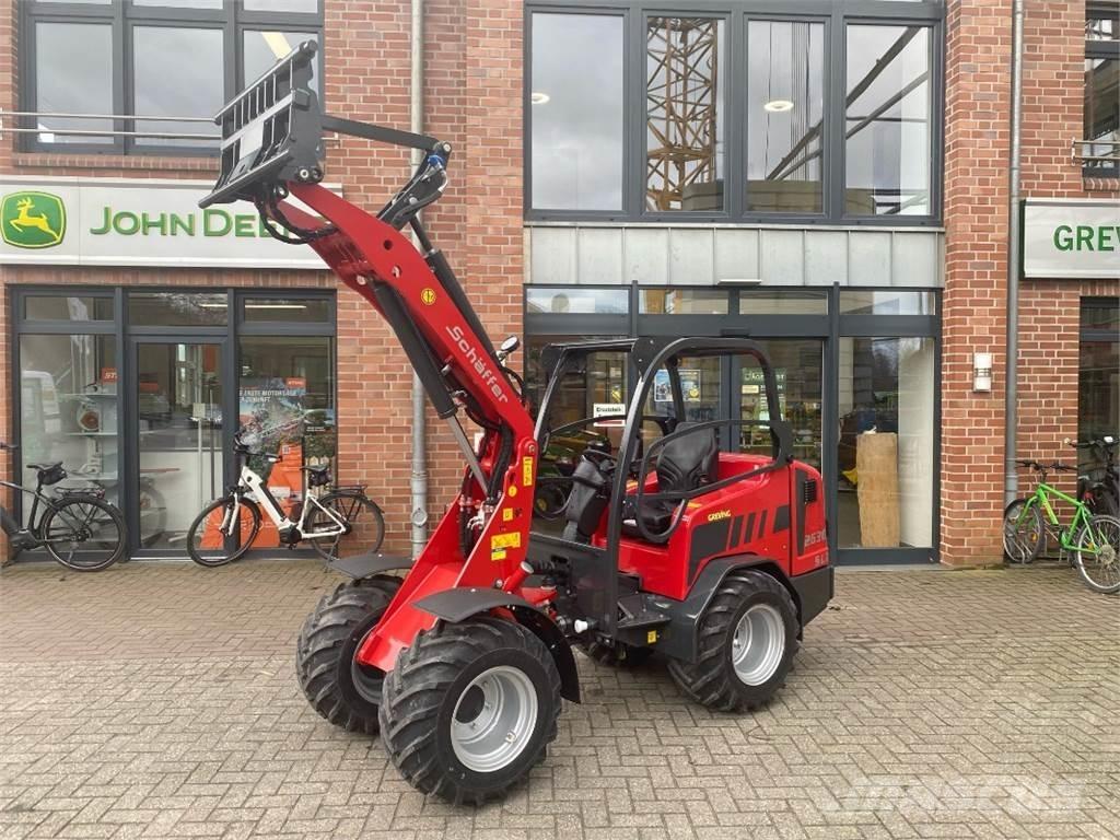 Schäffer 2630 SLT スキッドステアローダー