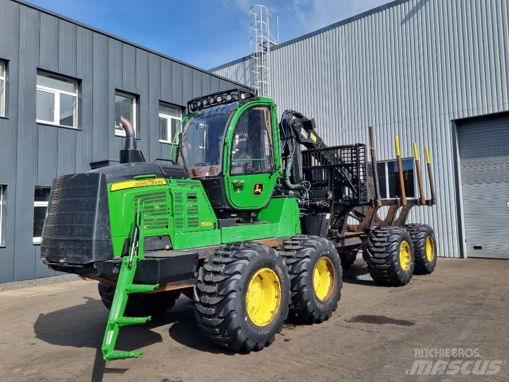 John Deere 1510 G フォワーダー