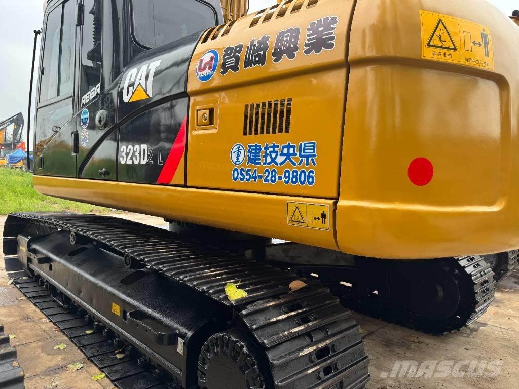 CAT 323D2 大型油圧ショベル12t以上（パワーショベル・ユンボ）