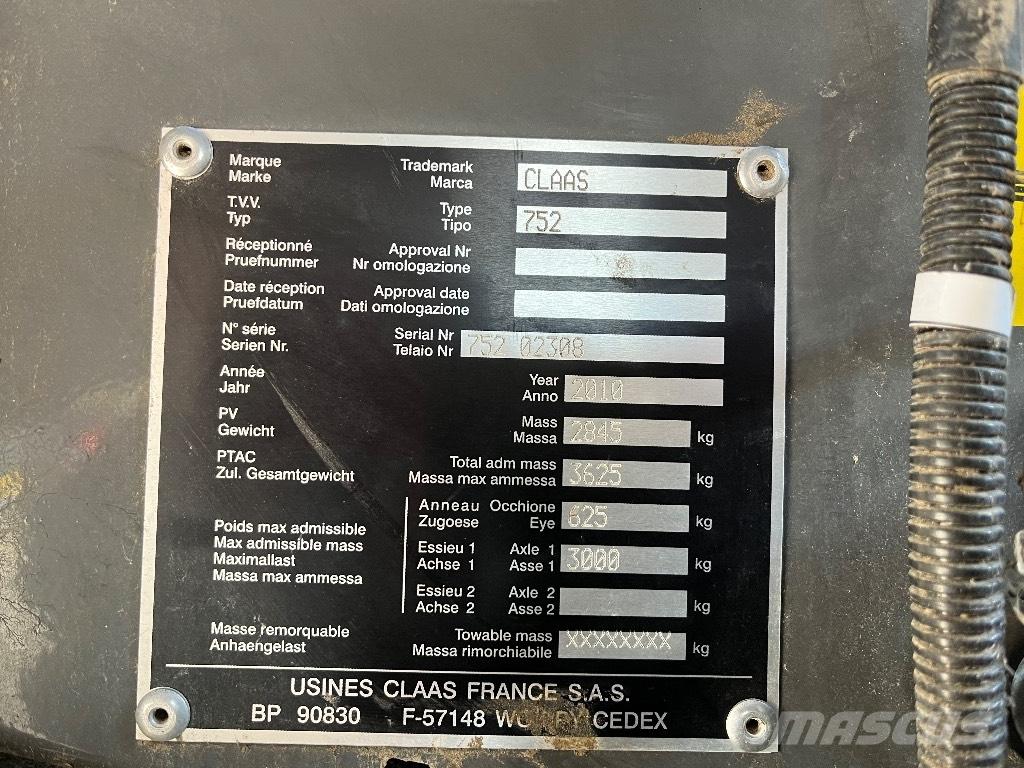CLAAS Variant 380 ラウンドベーラー