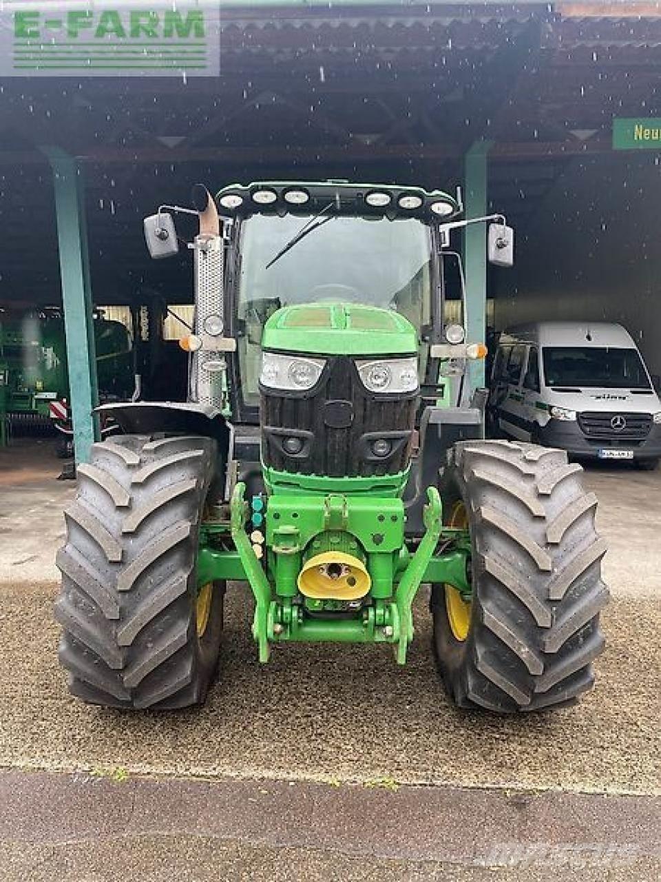 John Deere 6150r トラクター