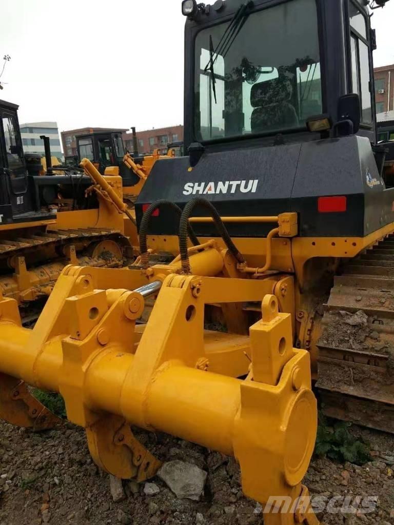 Shantui SD16 ブルドーザー