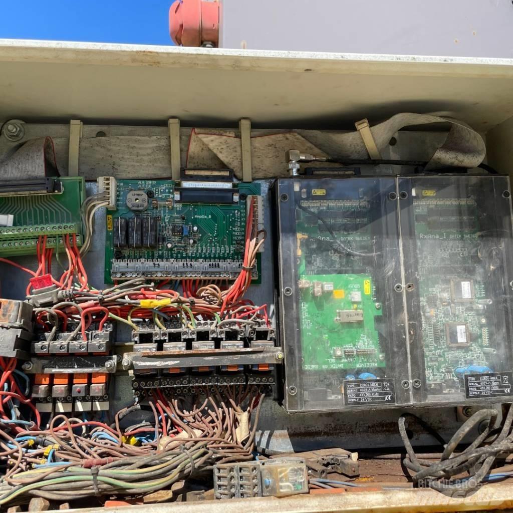 Atlas Copco ROC D3 サーフェイスドリルリグ