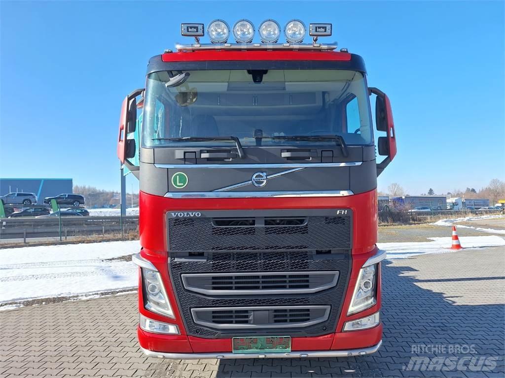 Volvo FH 500 6X2 キャブ付きシャーシ