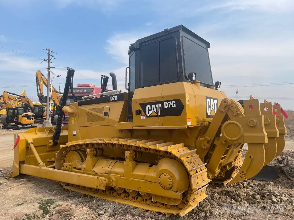 CAT D 7 G ブルドーザー