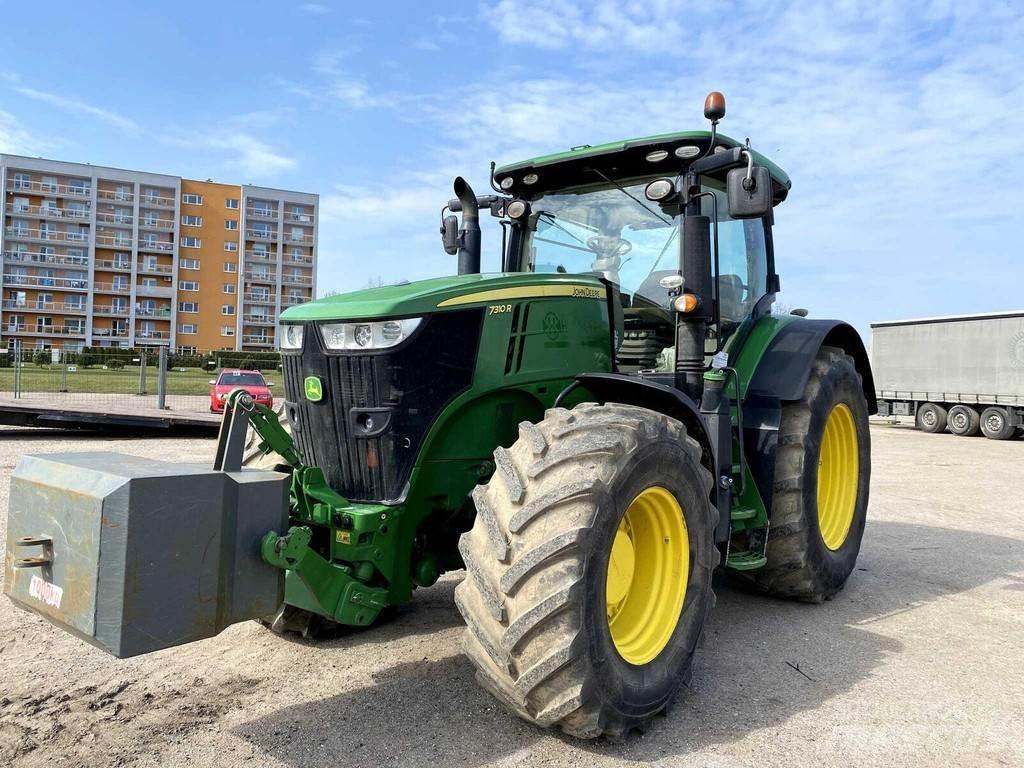 John Deere 7310R トラクター