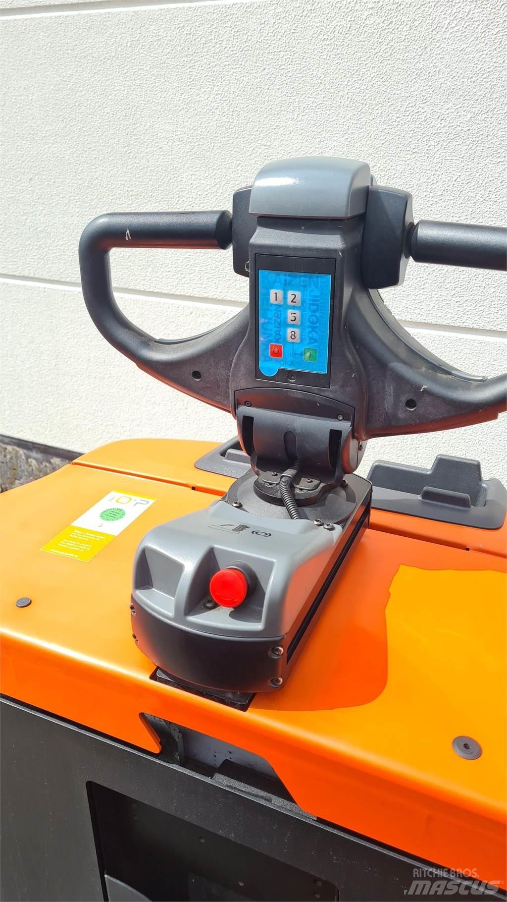 Toyota OSE 250 低型オーダーピッカー