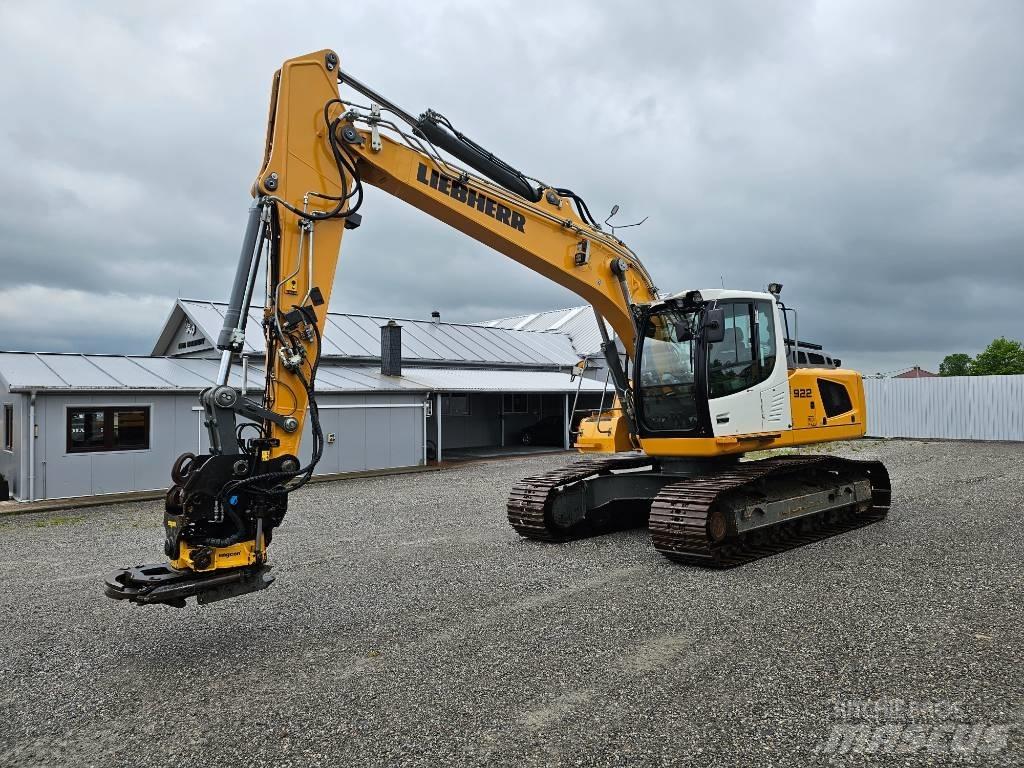 Liebherr R 922 LC 大型油圧ショベル12t以上（パワーショベル・ユンボ）