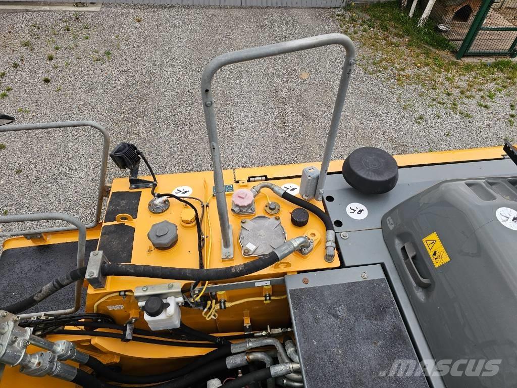 Liebherr R 922 LC 大型油圧ショベル12t以上（パワーショベル・ユンボ）