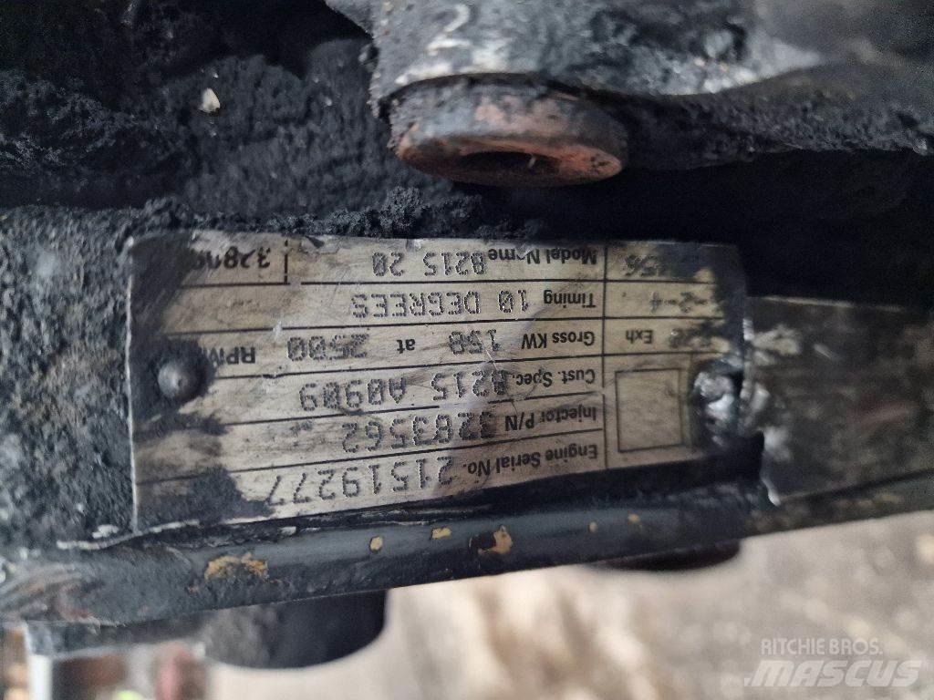 Cummins B215-20 エンジン