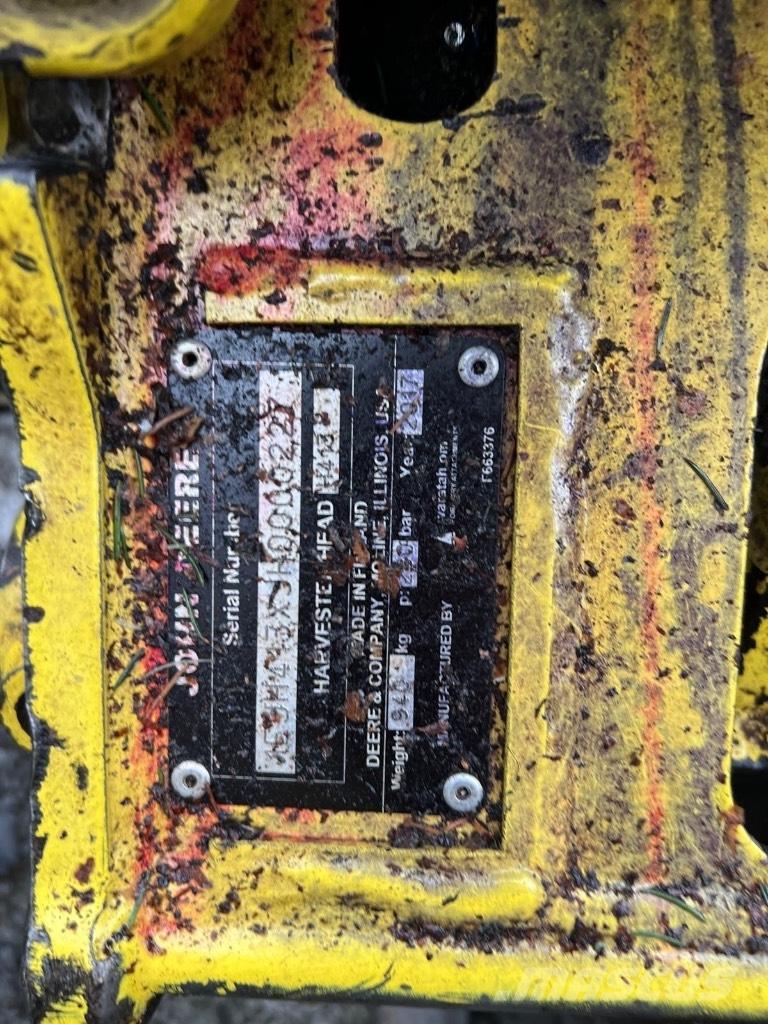 John Deere 1170 E ハーベスター