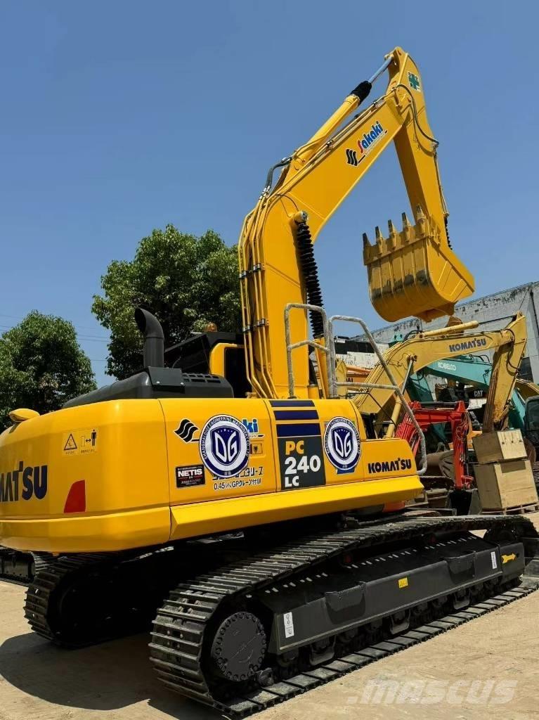 Komatsu PC 240 大型油圧ショベル12t以上（パワーショベル・ユンボ）