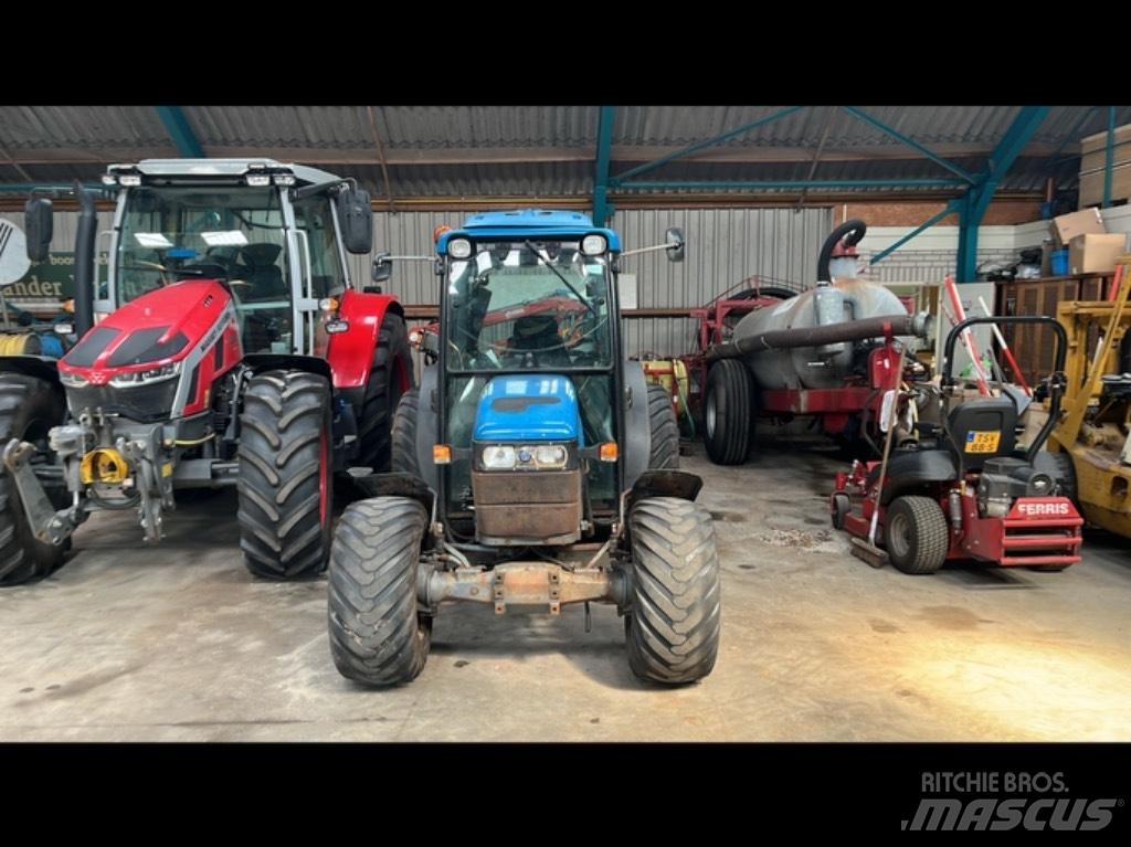 New Holland TN 90 F トラクター