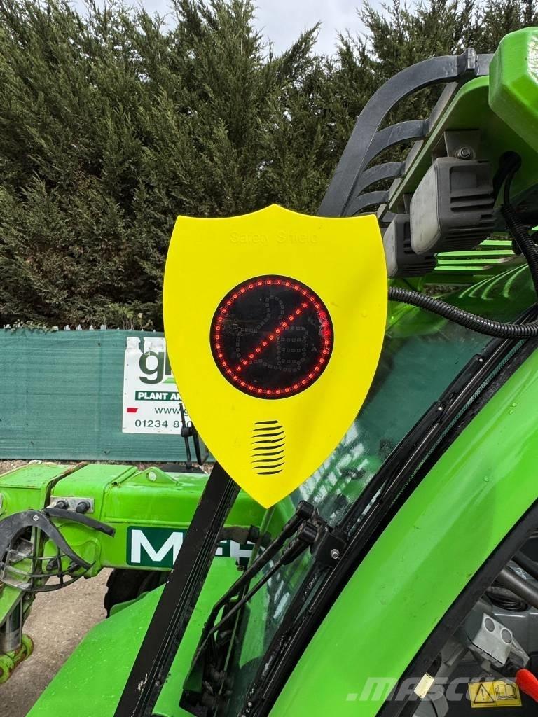 Merlo P 27.6 Plus テレスコーピックハンドラー