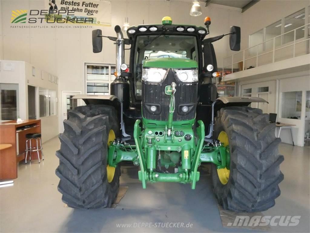 John Deere 6250R トラクター
