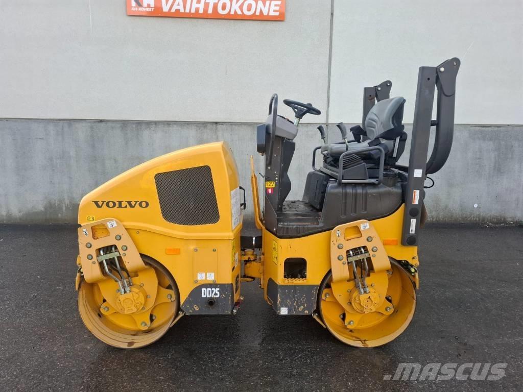 Volvo DD 25 タンデムローラ