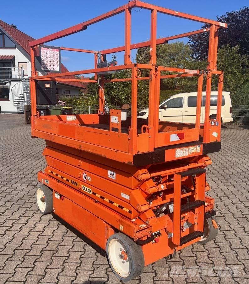 SkyJack SJ III 4626 シザースリフト
