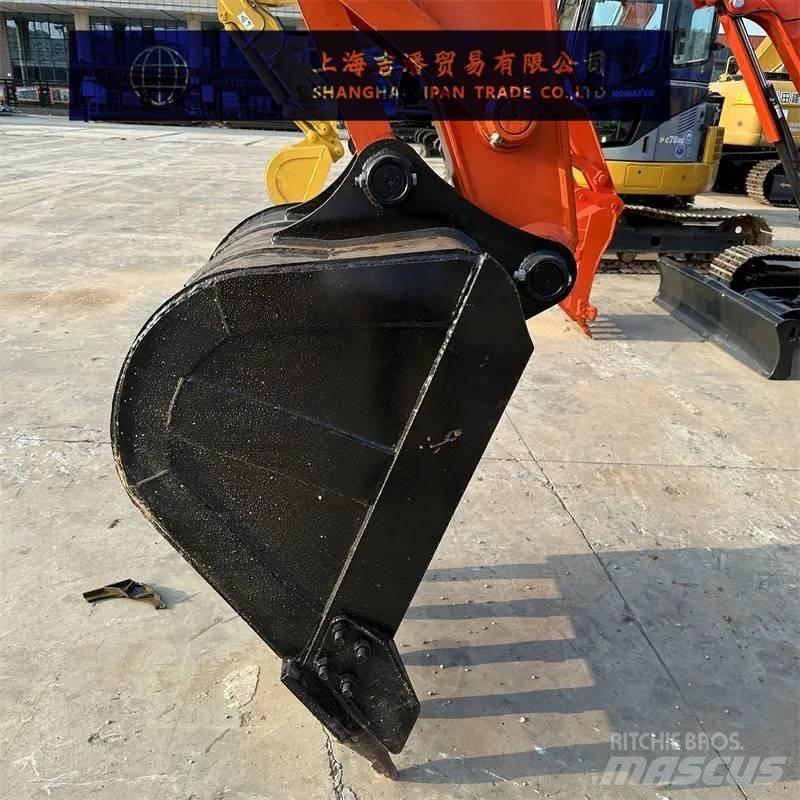 Hitachi ZX 120 LC 中型油圧ショベル 7ｔ-12ｔ（ユンボ・パワーショベル・バックホー）